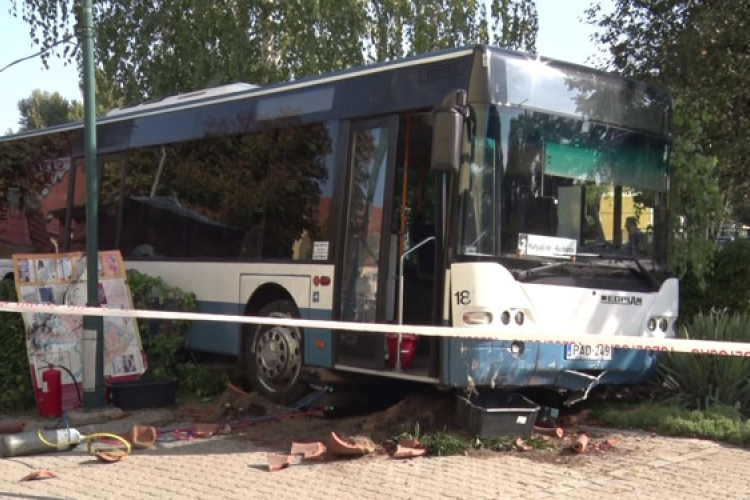 Íéletet hoztak a buszbaleset ügyében