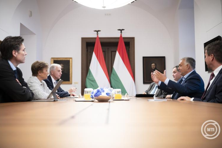 Orbán Viktor az IMF vezérigazgatójával tárgyalt a világgazdaságról, a blokkosodás elleni fellépésről