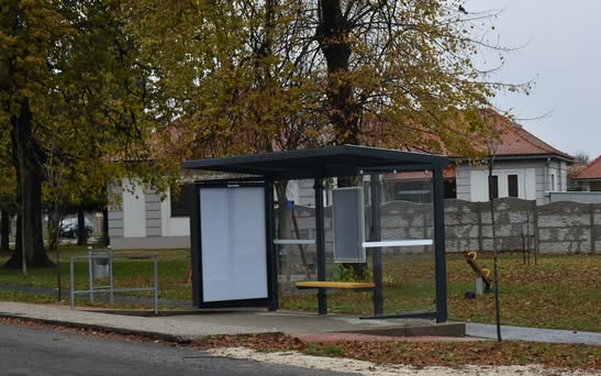 Megújultak a buszvárók Dombóváron 
