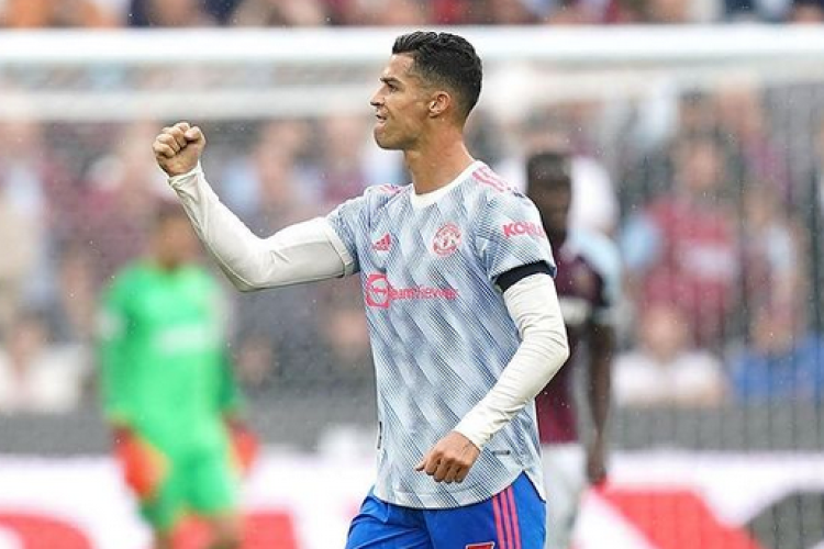 Ronaldo vezet Messi előtt a kereseti listán